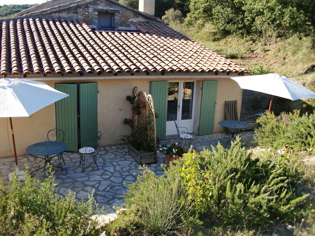 Bed and Breakfast La Pacha Saint-Montan Esterno foto