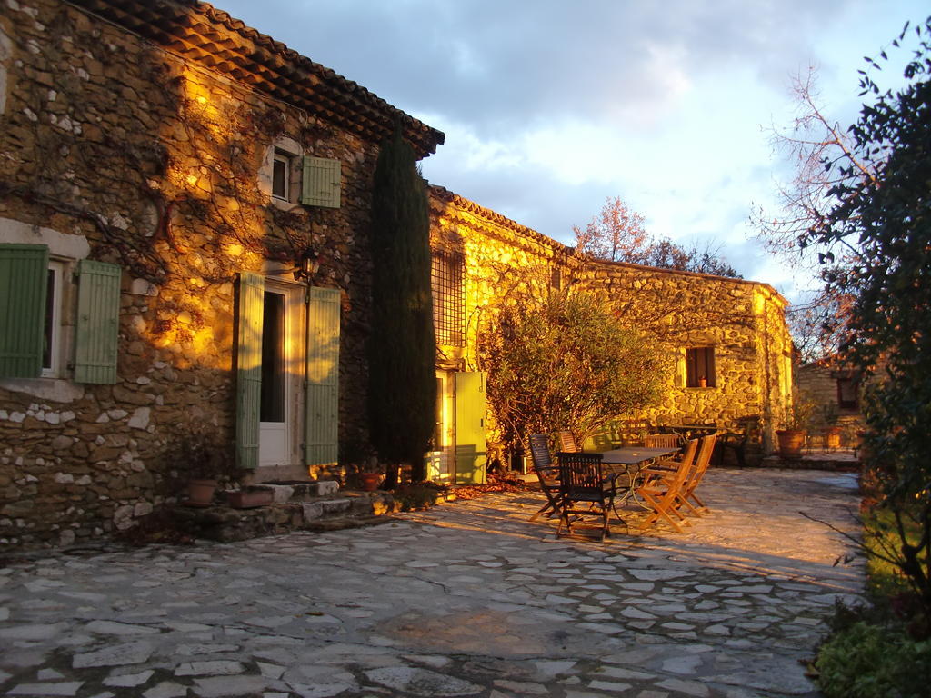 Bed and Breakfast La Pacha Saint-Montan Esterno foto