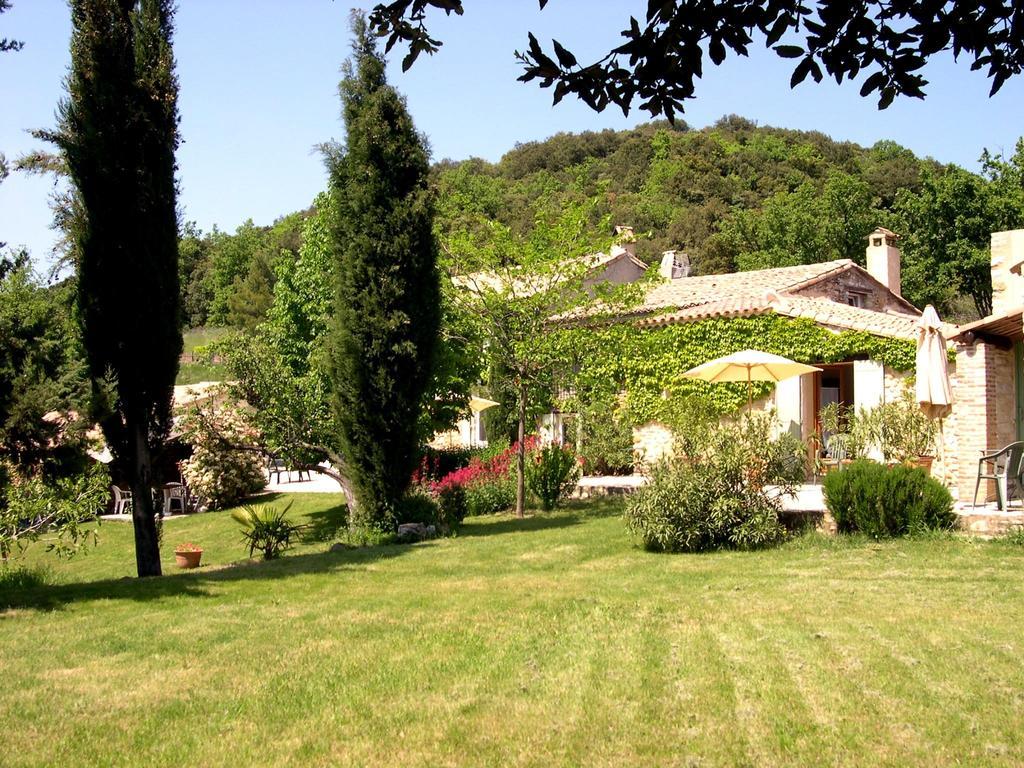 Bed and Breakfast La Pacha Saint-Montan Esterno foto