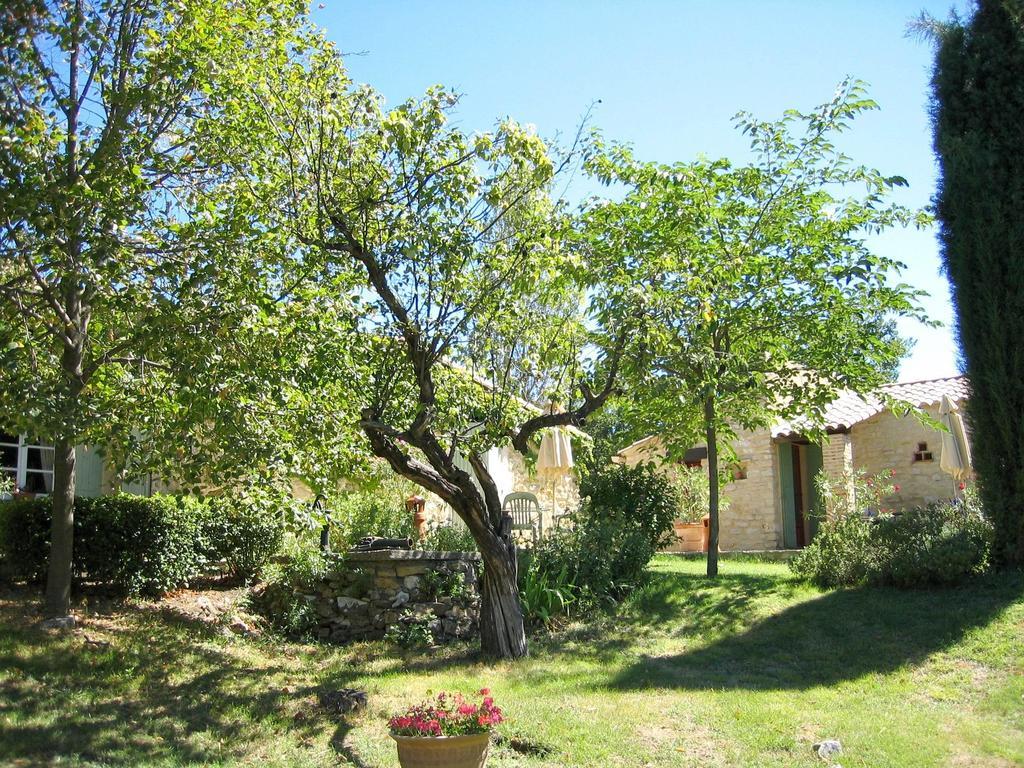 Bed and Breakfast La Pacha Saint-Montan Esterno foto